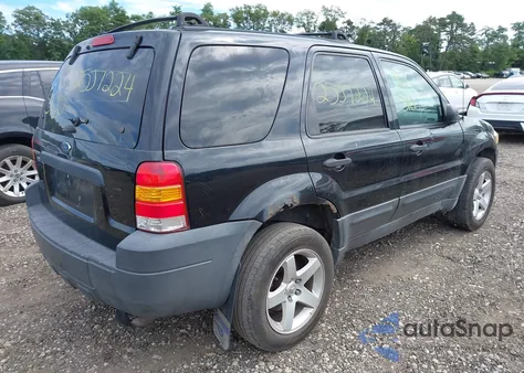 2005 Ford Escape Xlt from USA, damaged, VIN 1FMYU93155KB23106